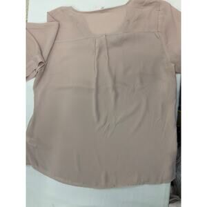 Maurices Large v-neck sheer Rose Top Women's blouse 3/4 sleeve small flaw